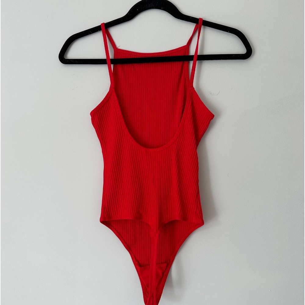 Babaton open back bodysuit (3 colours)